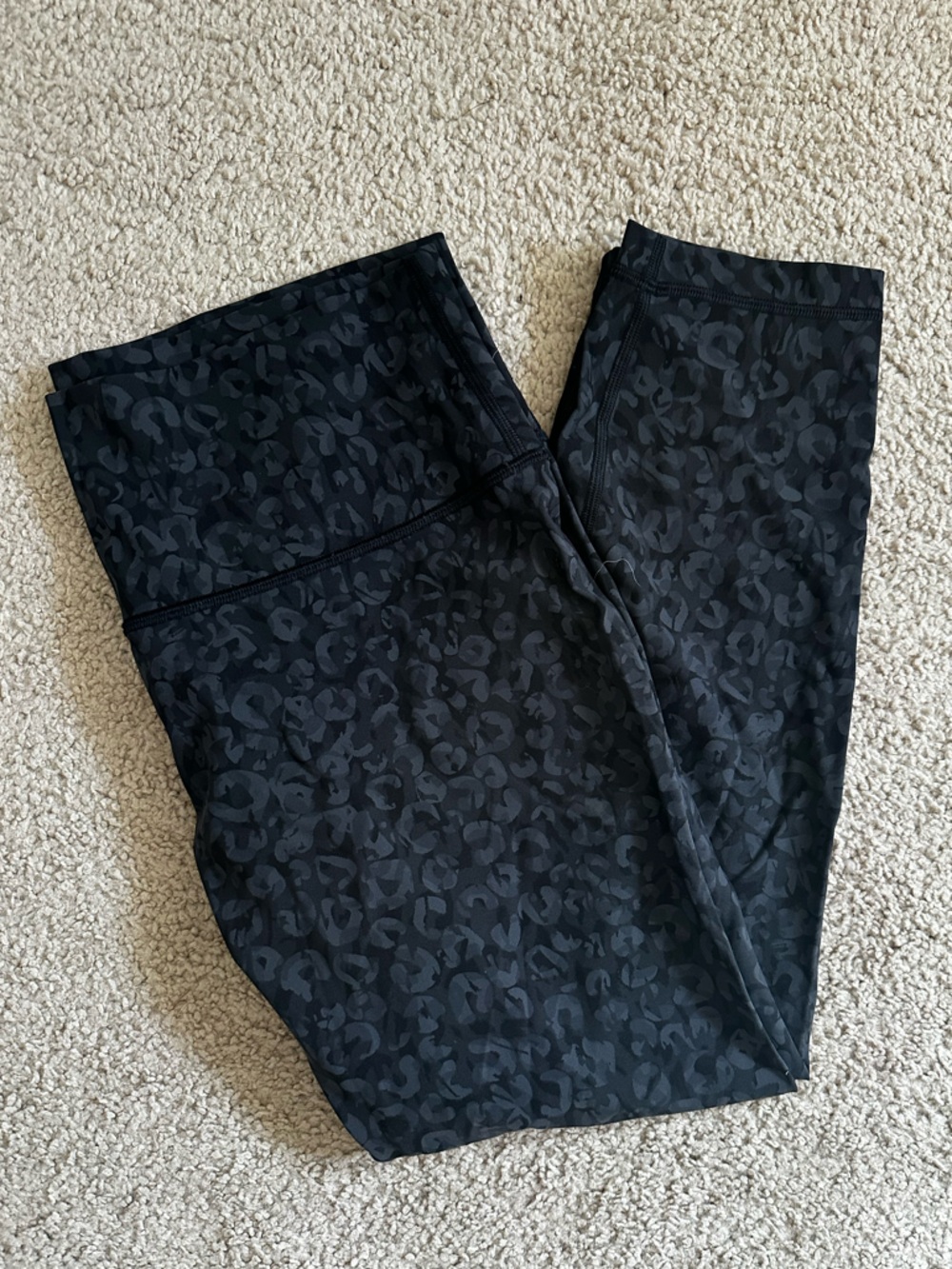 Lululemon Align 25” Black Leopard Leggings